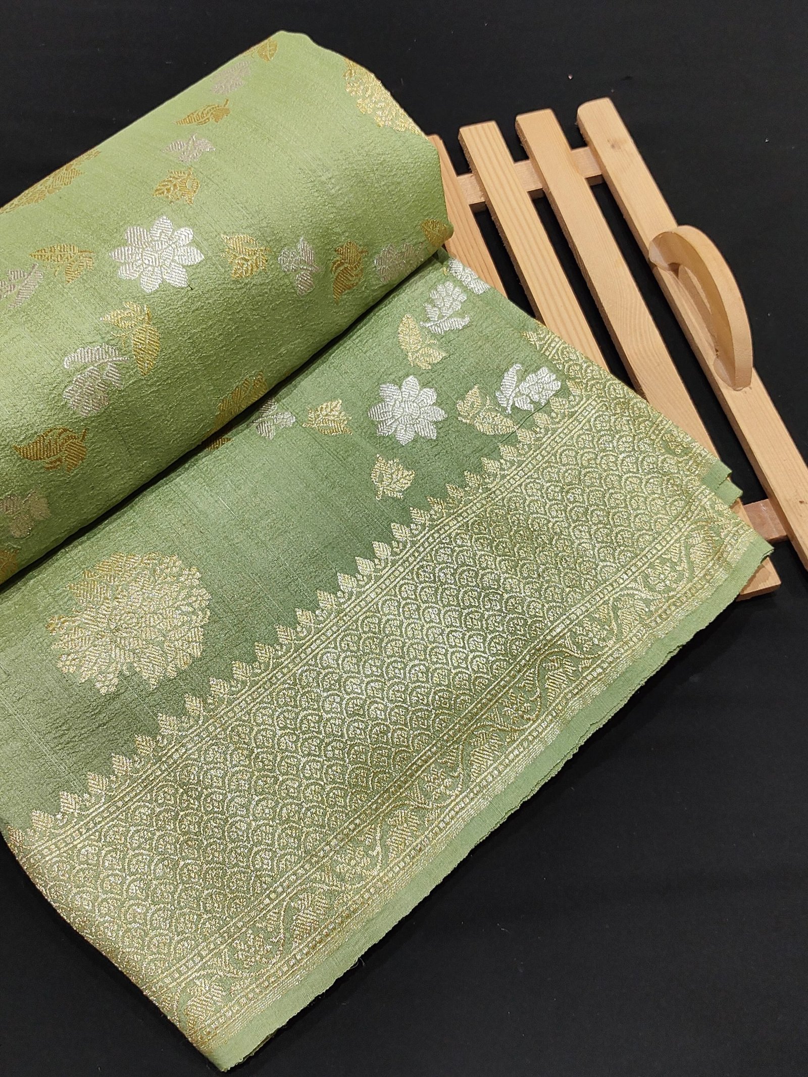 Pure Banarasi Tussar Khaddi Georgette Kadhuwa Saree โ Handloom with Silver Zari