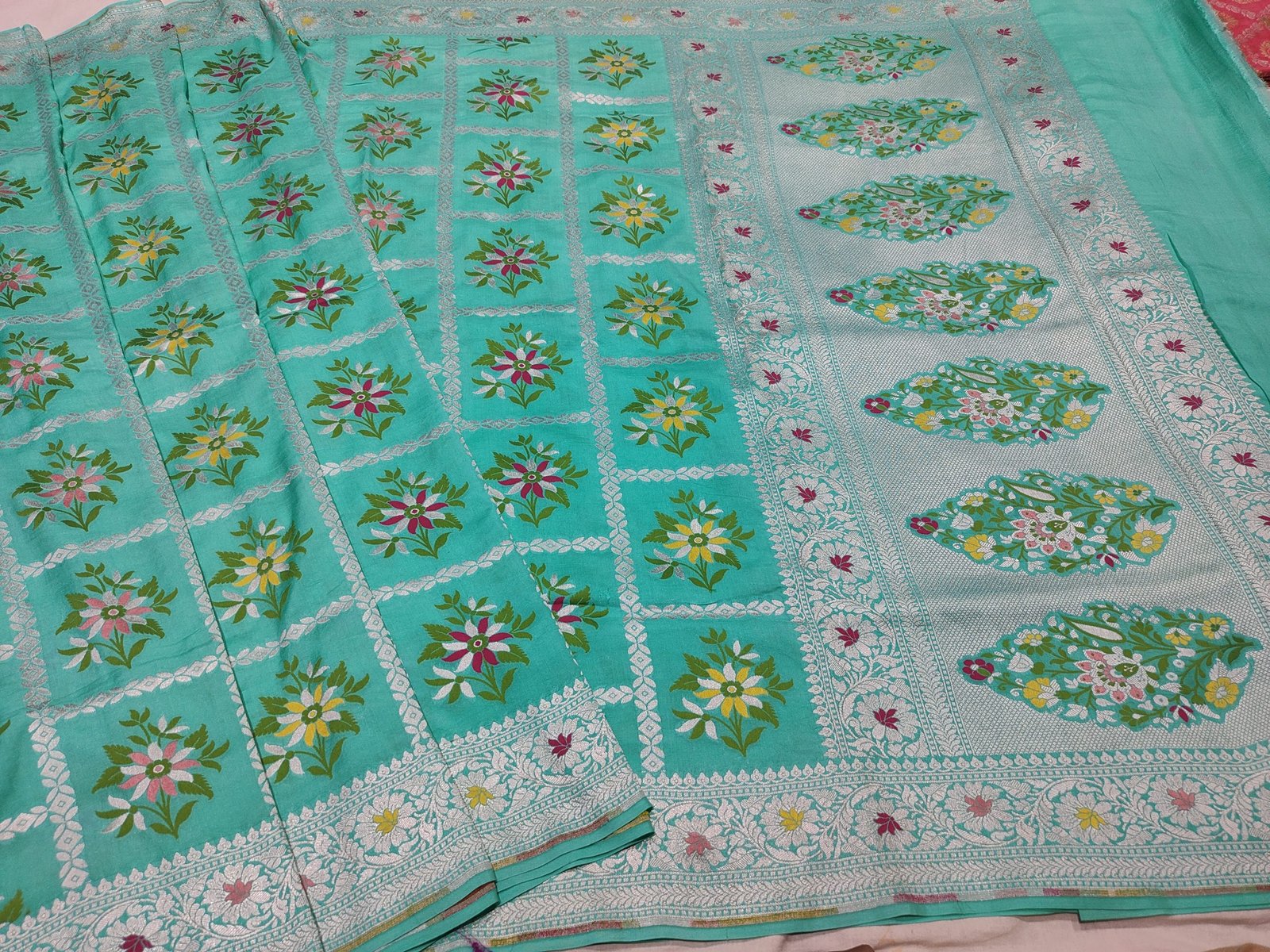 Pura banarasi tushar khaddi georgette cutewear saree (Copy) - Image 4