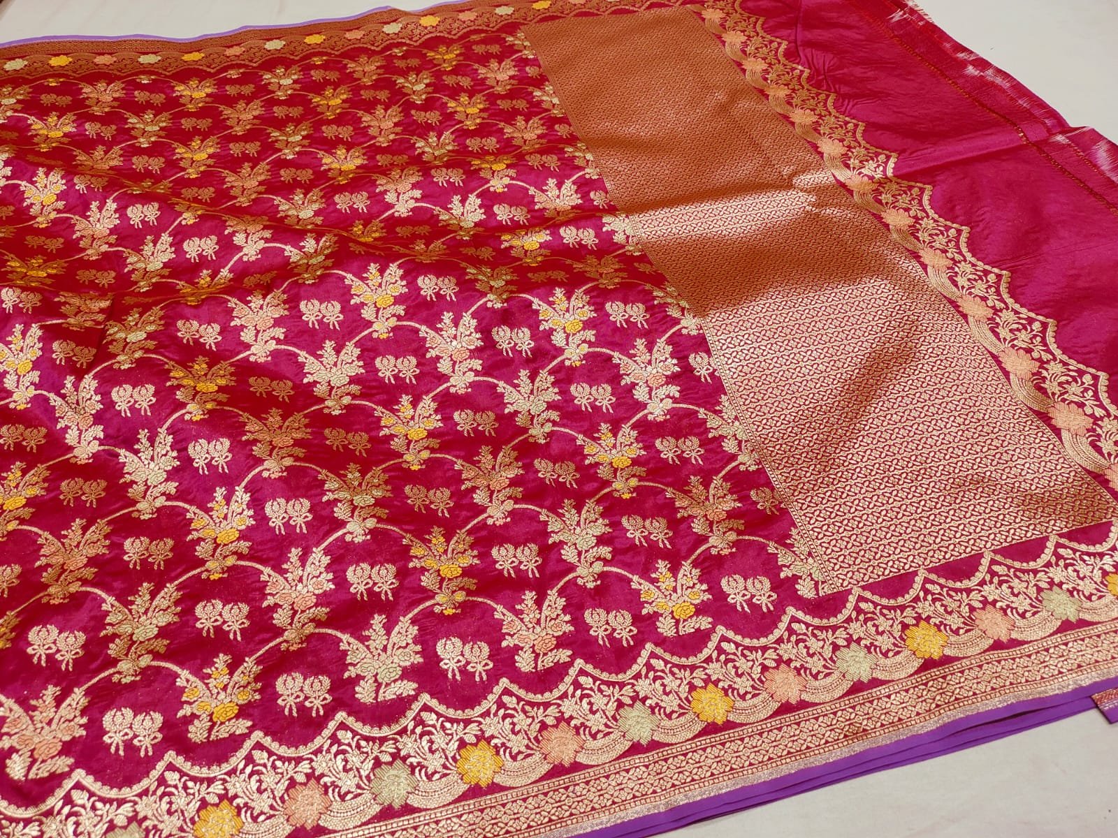 Pure Banarasi Silk Katan cutver saree - Image 2