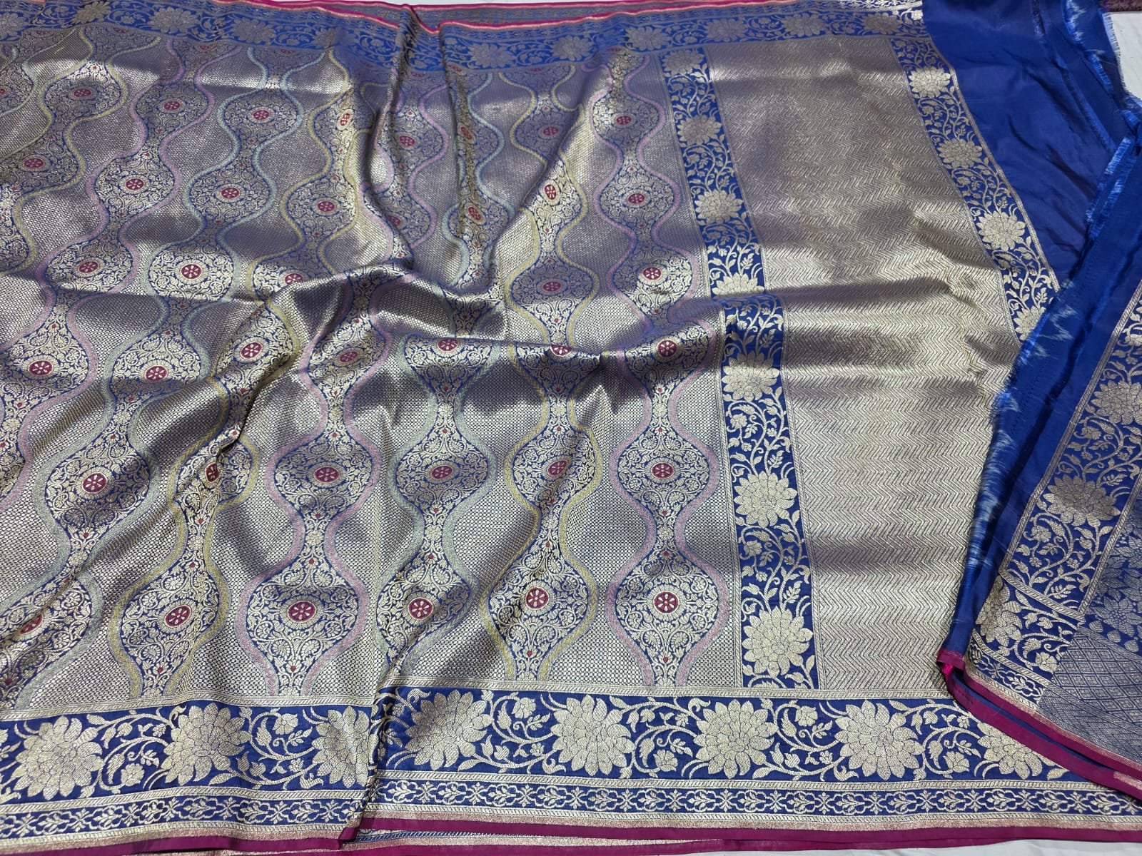 Pure banarasi Silk katan Cutwork tanchui saree - Image 4