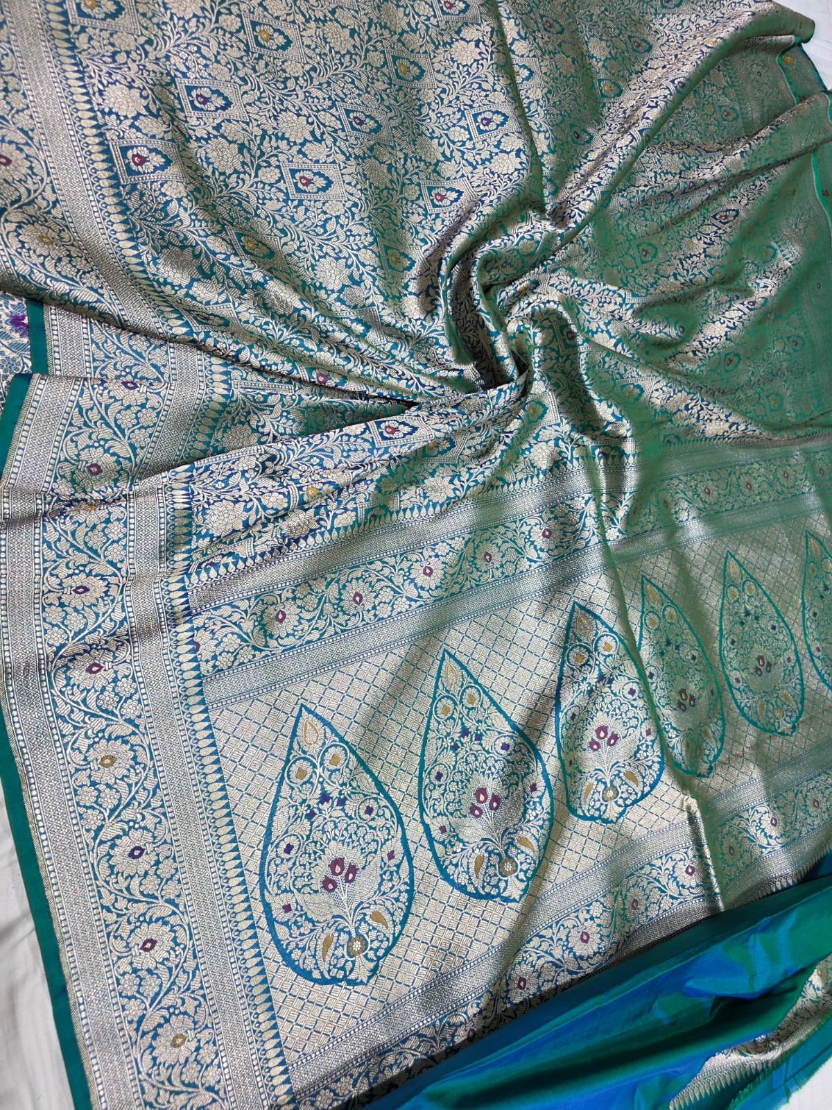 Pure Banarasi Silk Katan Cutwork tanchui saree - Image 4