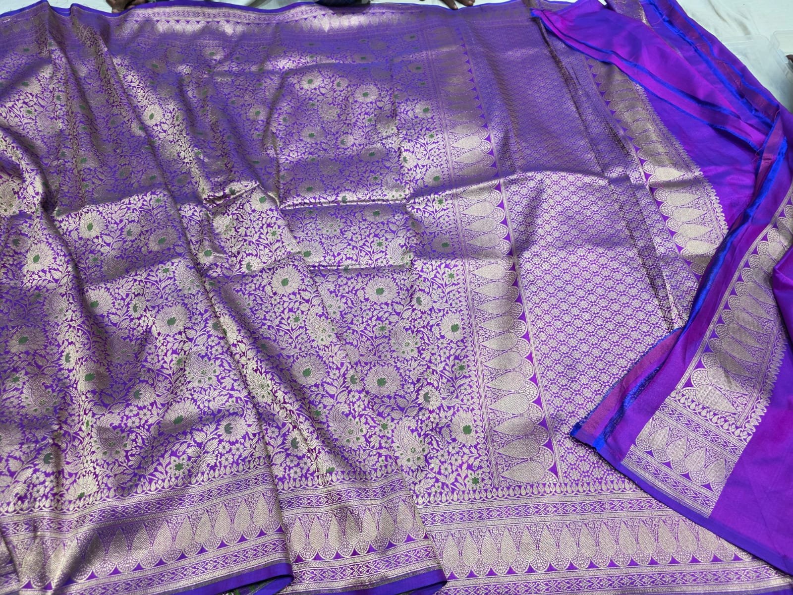 Pure Banarasi Silk Katan Cutwork tanchui saree - Image 5