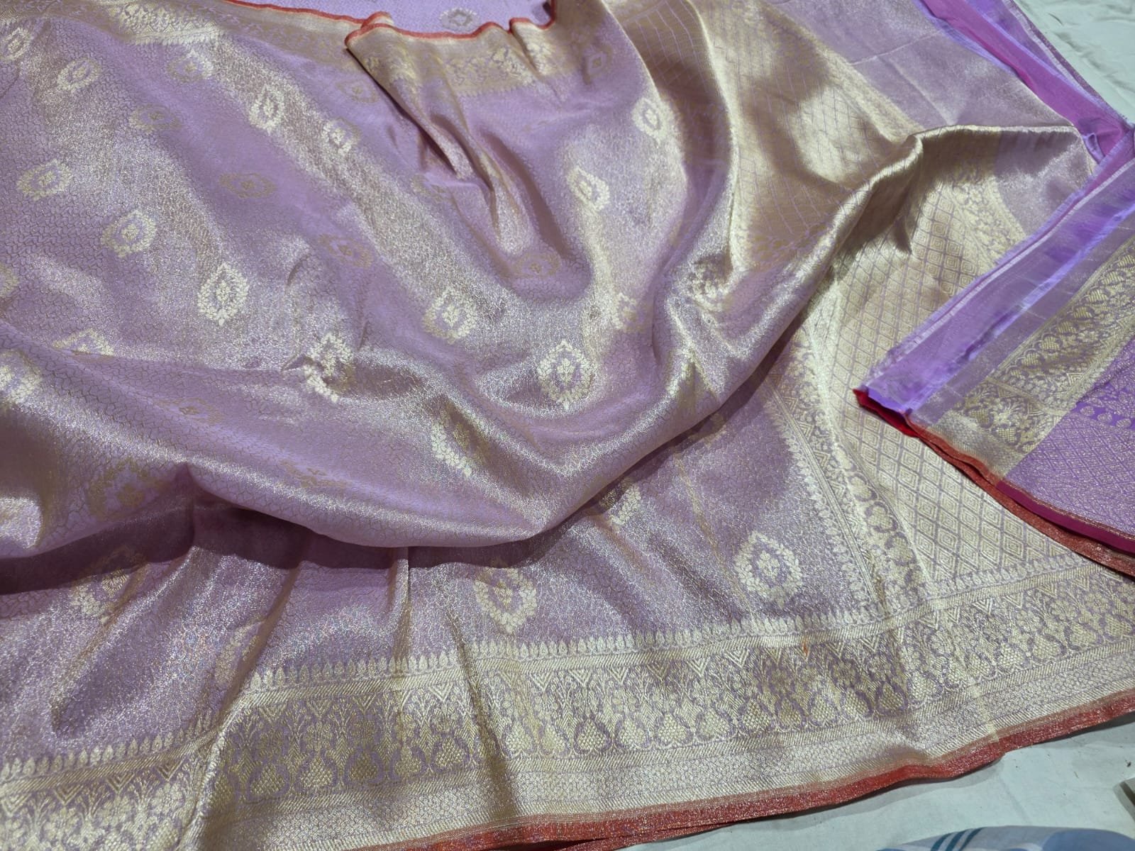 Pure banarasi Silk katan Cutwork tanchui with tissue saree - Image 7
